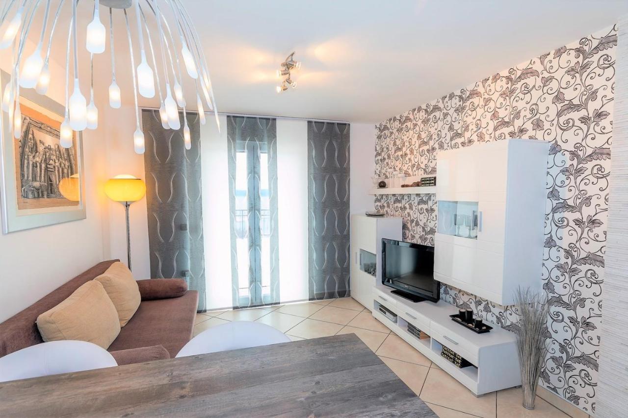 Holiday House Queens With Sea View Selce Kültér fotó